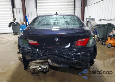 2012 BMW 528 Xi из США, поврежденный, VIN WBAXH5C57CDW11035